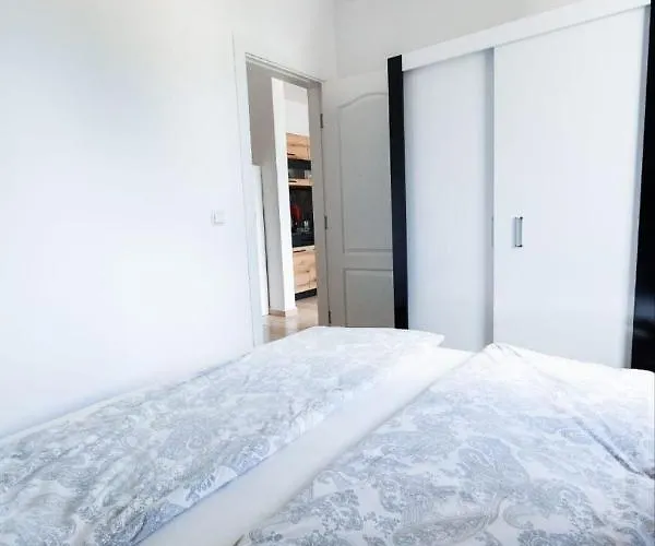 Lifestyle 6 Apartamento *